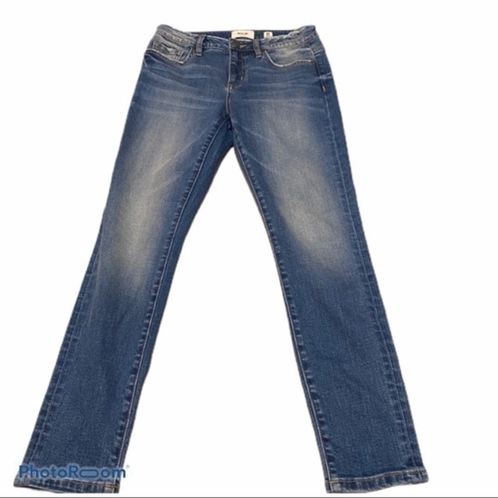 Y2K straight cut denim stylish trendy shabby chic Miss me jeans